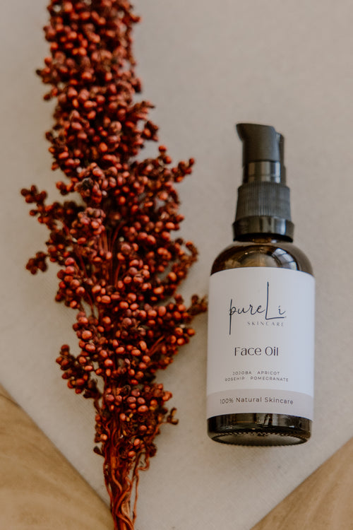 Een blend van natuurlijke oliën en vitamine E. Ideaal voor het cuppen van het gezicht.